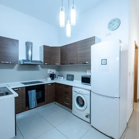 Vista 86 - Sea Blue Mist - 4 * Sliema