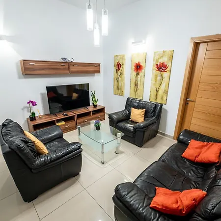 Vista 86 - Sea Blue Mist - 4 Sliema